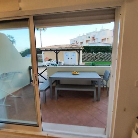 Albufeira Valley 2 With Pool By Homing Exterior foto